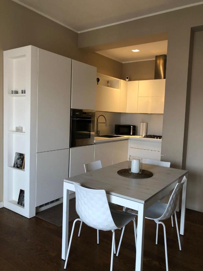 Morivione Apartment - Bocconi Free Parking Mediolan Zewnętrze zdjęcie
